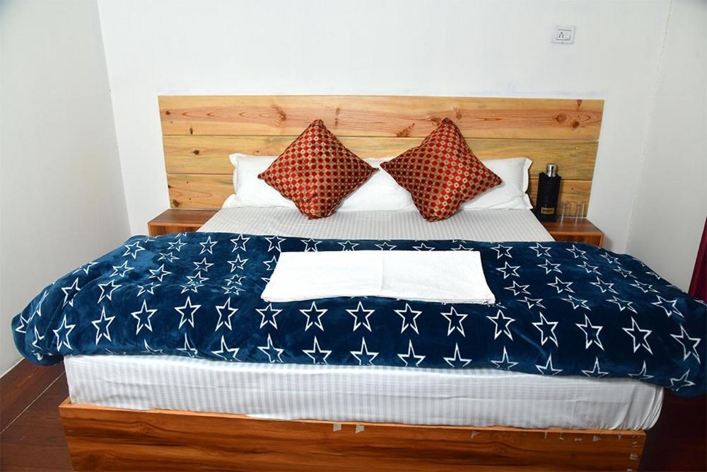 Rudra Camp Chopta Hotel Buitenkant foto