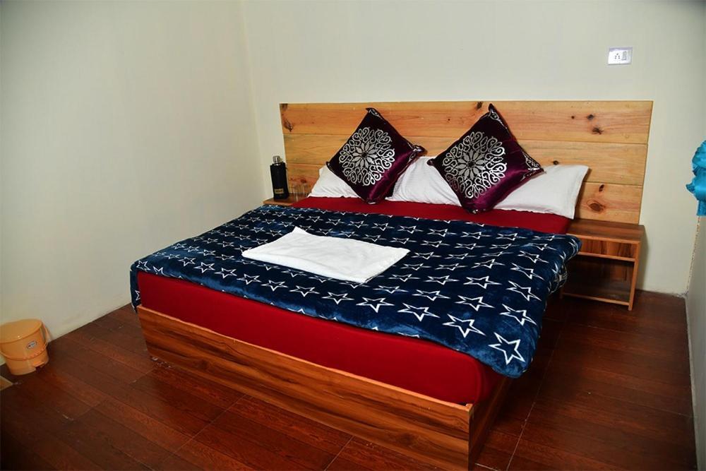 Rudra Camp Chopta Hotel Buitenkant foto